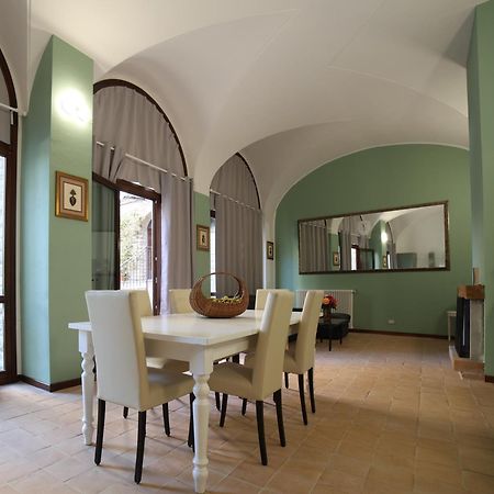 Ht Castello Di Campolongo Aparthotel Valfabbrica Exterior foto