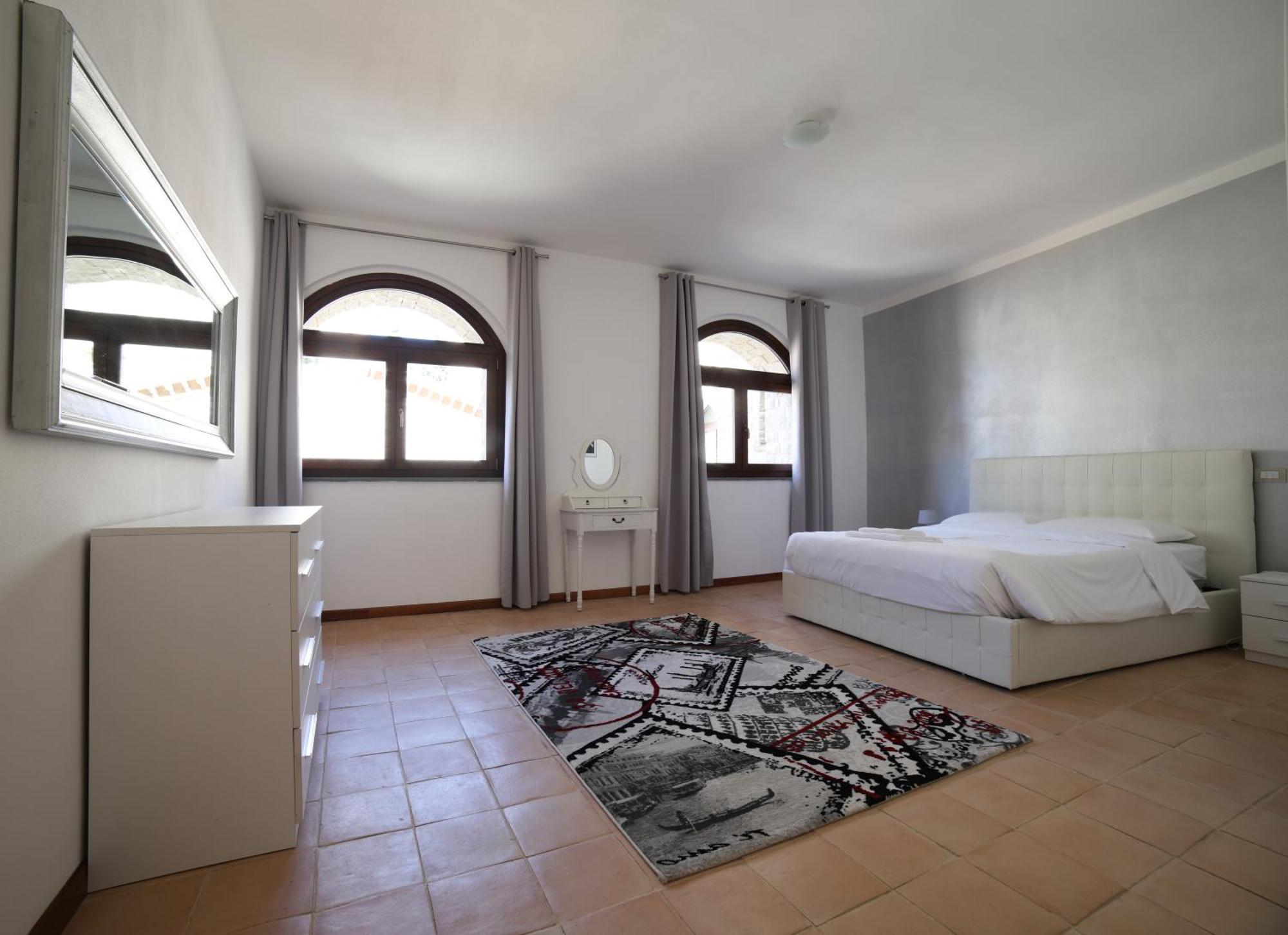 Ht Castello Di Campolongo Aparthotel Valfabbrica Exterior foto